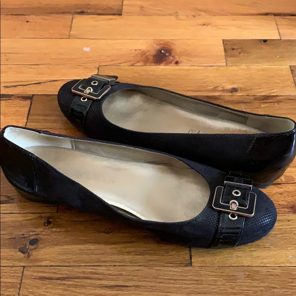 Anne Klein black flats